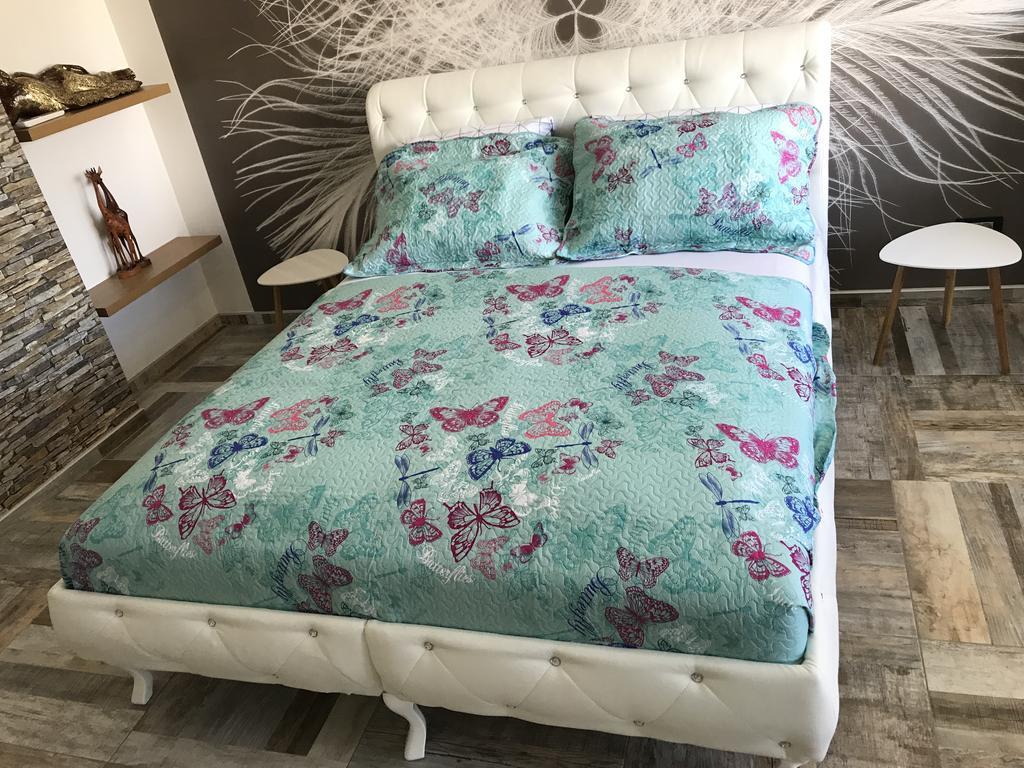 Apartment Ajla Тузла Экстерьер фото