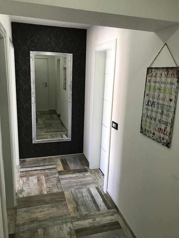 Apartment Ajla Тузла Экстерьер фото
