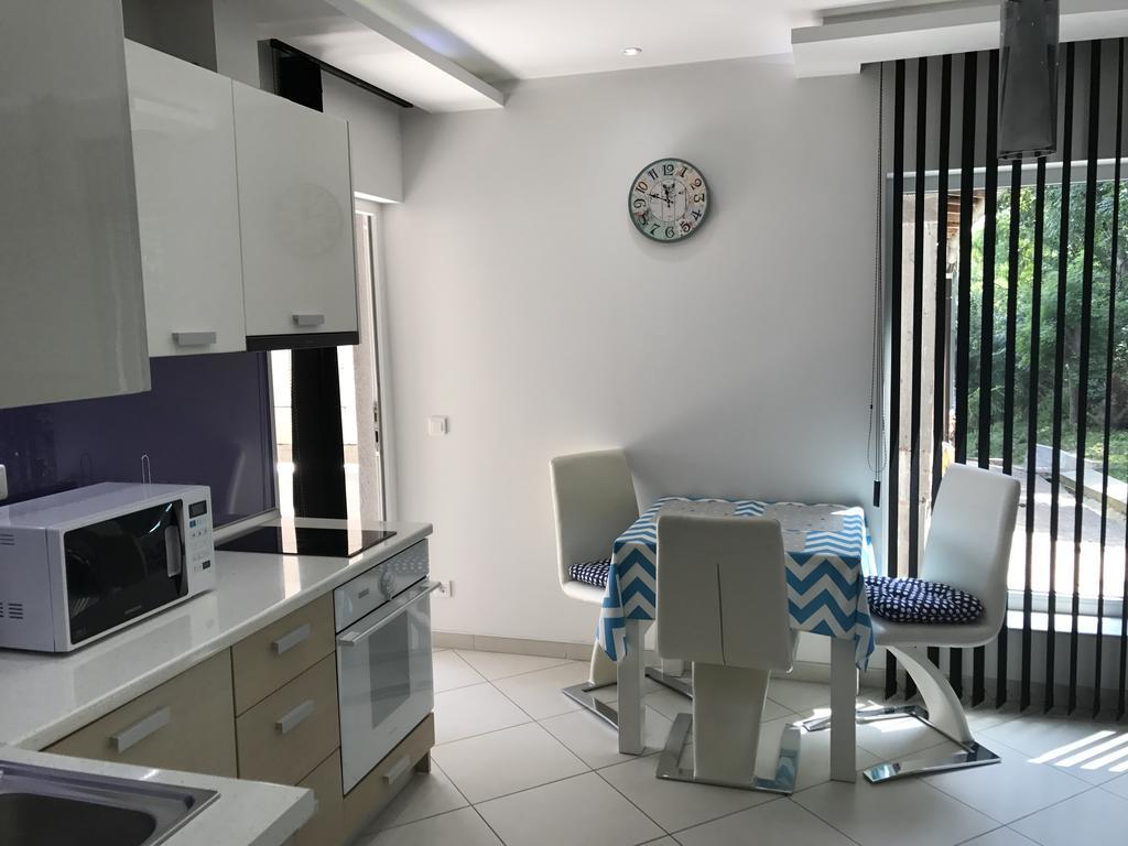 Apartment Ajla Тузла Экстерьер фото