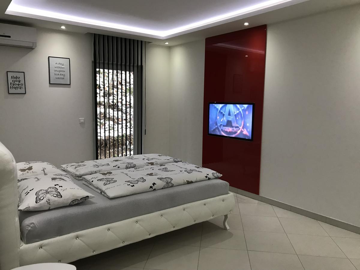 Apartment Ajla Тузла Экстерьер фото
