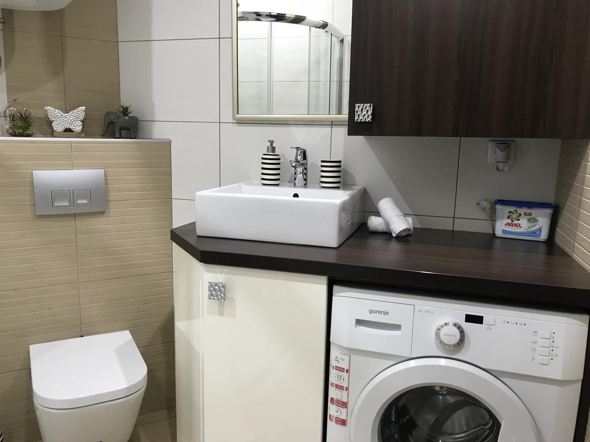 Apartment Ajla Тузла Экстерьер фото