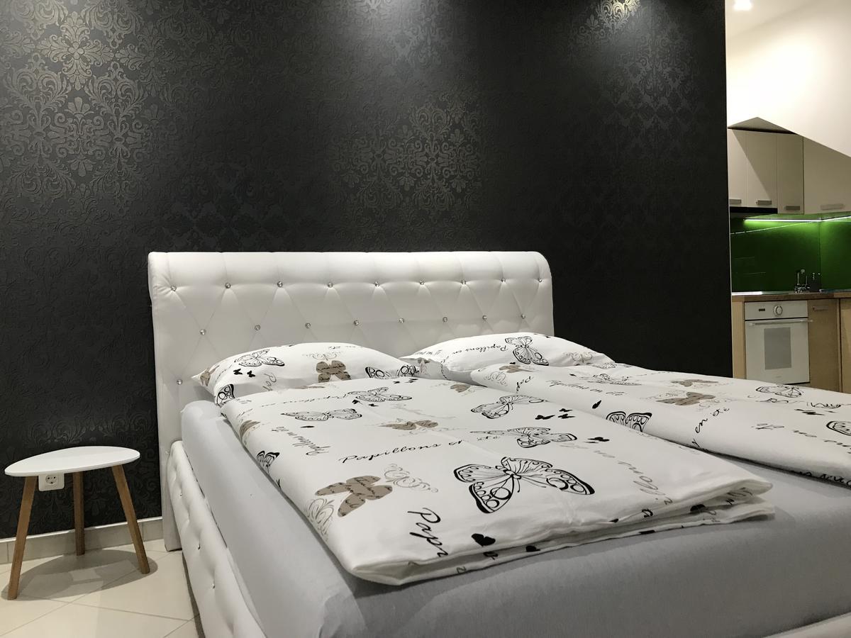Apartment Ajla Тузла Экстерьер фото